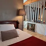 La Barde Montfort, Votre A 4 Kms De Sarlat Dordogne 住宿加早餐酒店 3*